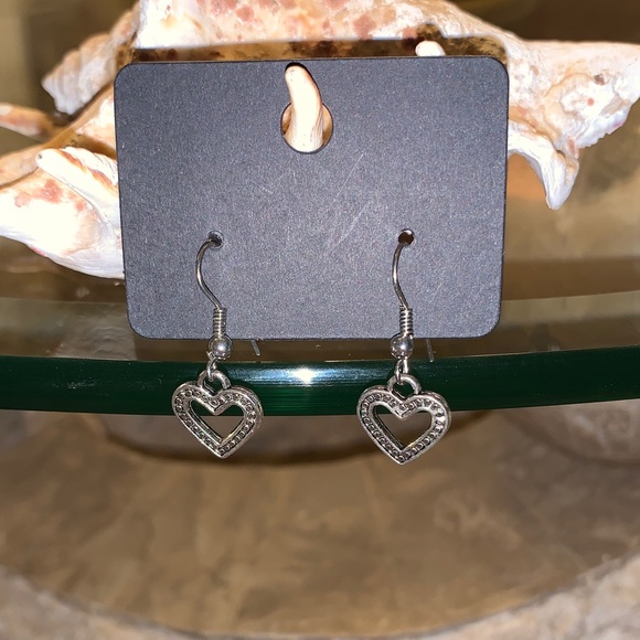 Silver Heart Dangle Earrings - Picture 3 of 4